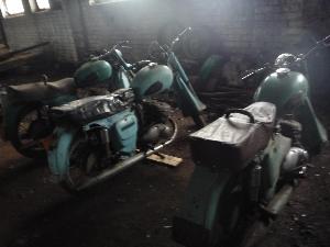 Мотоцикл в рабочем поселке Чишмы P1050181.JPG